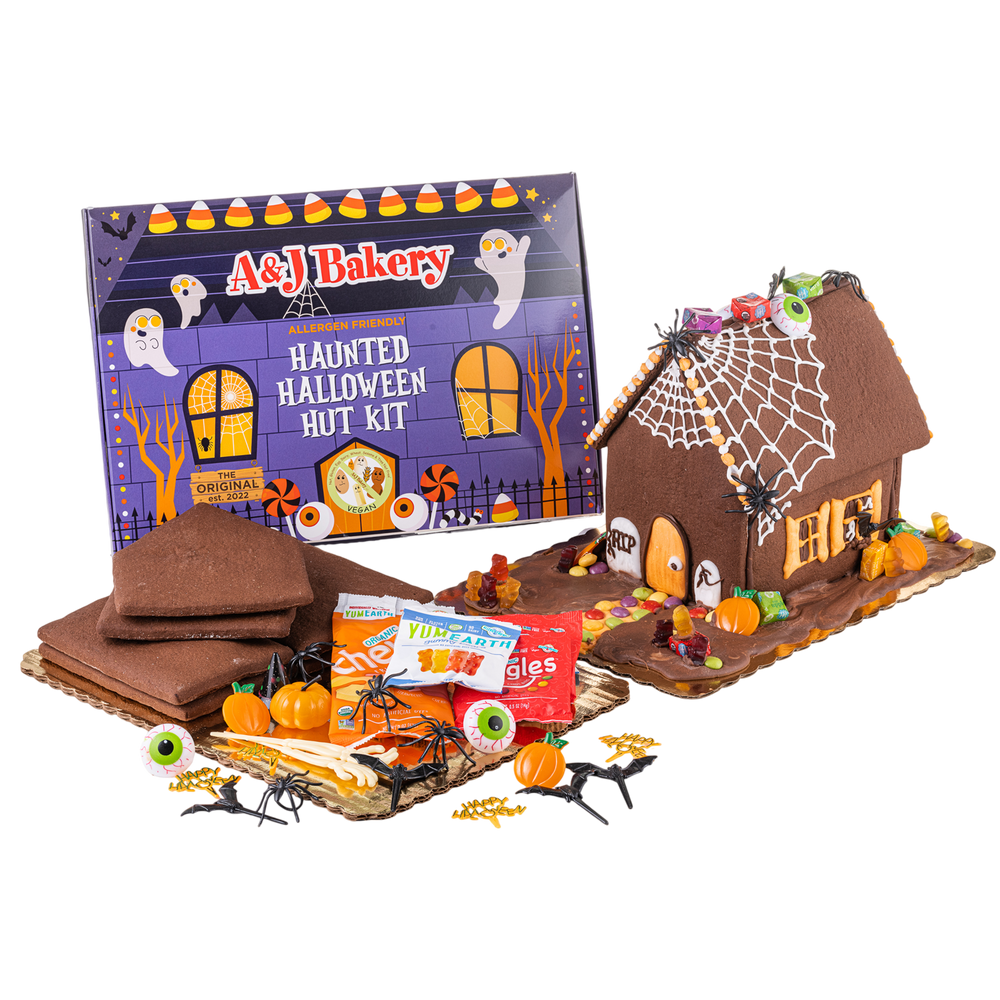 Decorating Kits/Houses & Hutches