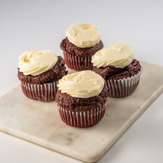 4 pack Red Velvet Cupcakes With Cream Cheese Frosting